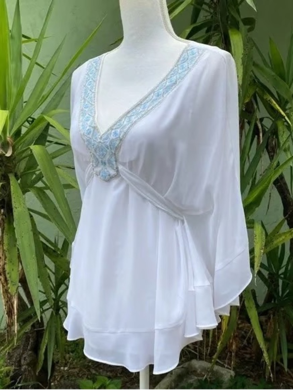 NWT White House Black Market belted flowy beaded Vneck blouse wing sleeves MED